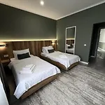 Sawei Urban Hotel Craiova