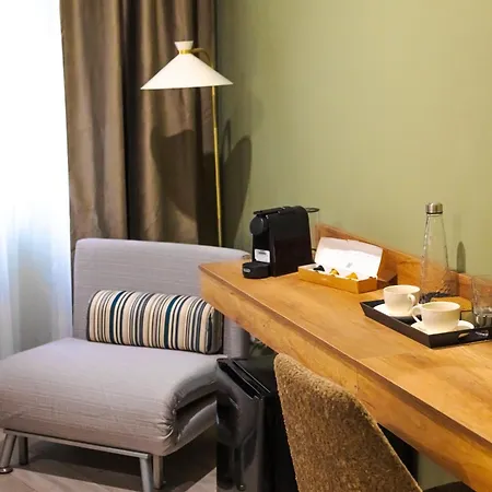 Sawei Urban Hotel